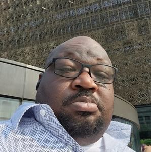 Meet your Posher, Clifton